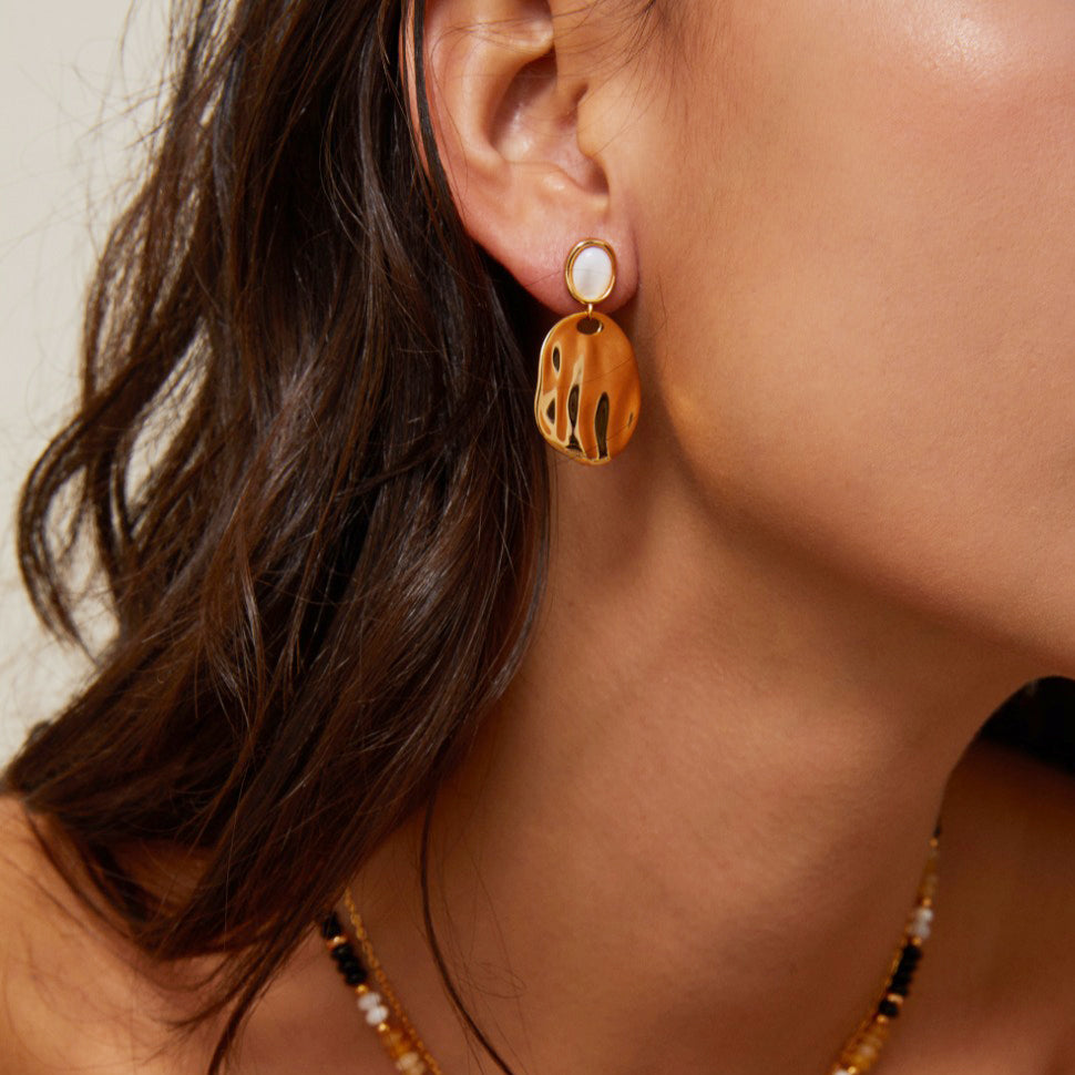 Miracle-Irregular Gold Pearl Disc Earrings