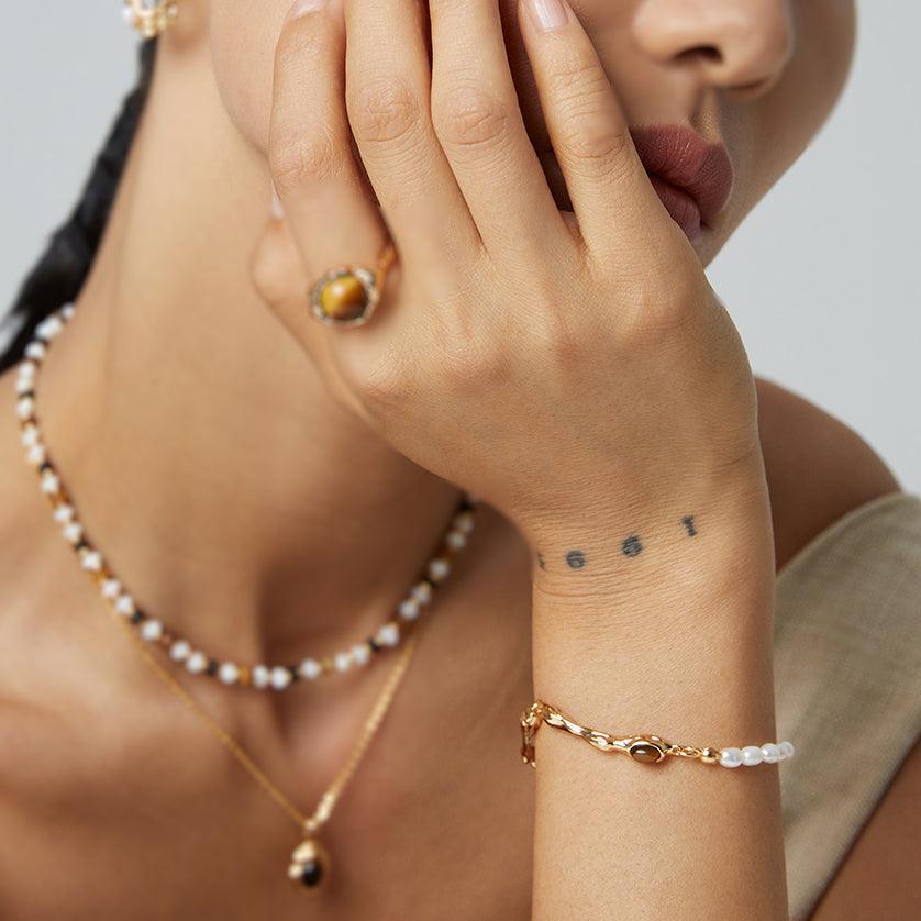 Energy Tiger Eye Pearl Bracelet, Tasseled