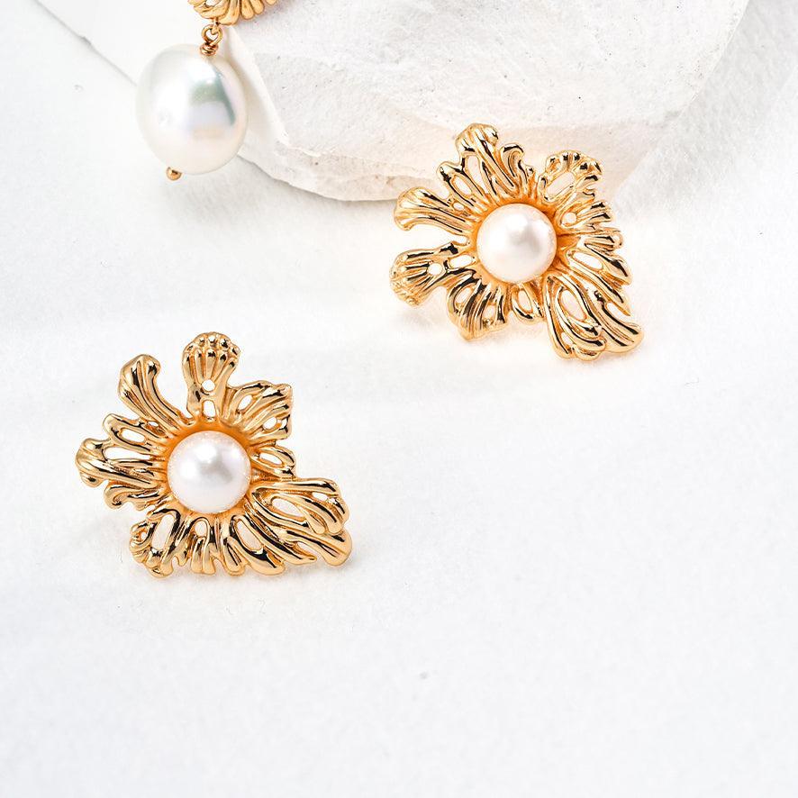 Sunflower Natural Pearl Earrings in 18K Gold Plated | LAYUMI