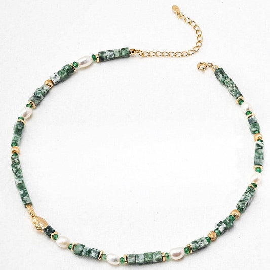 Women's Elegant Natural Stone Pearl Necklace