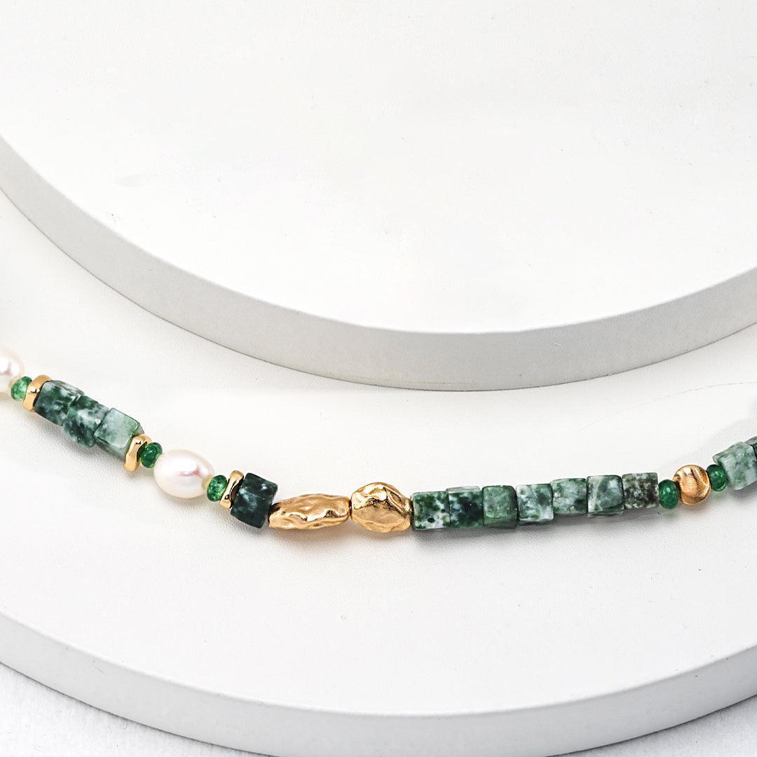 Women's Elegant Natural Stone Pearl Necklace