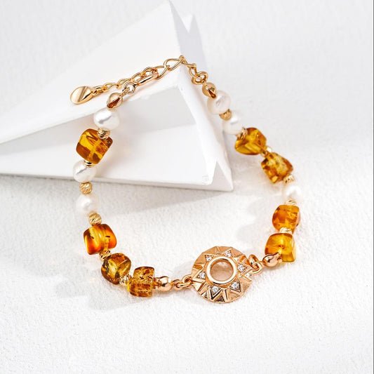 Natural pearl, zircon, and amber bracelet